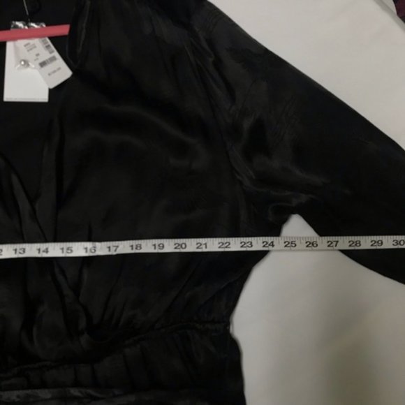 Silky Black Rebel Wilson Long Sleeve Dress NWT - Picture 3 of 6